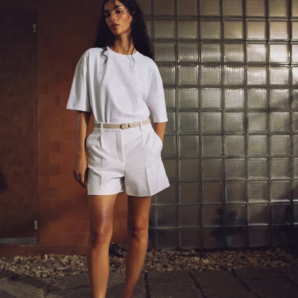 DOUBLE FACED BELTED SHORTS NWT - Picture 2 of 5